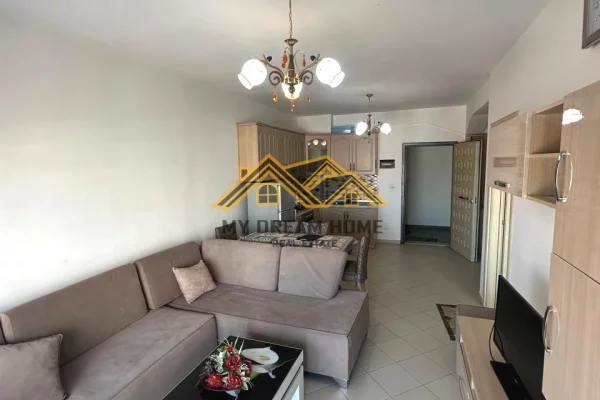 Shtepi me qera 1+1 ne Durres - 400 Euro