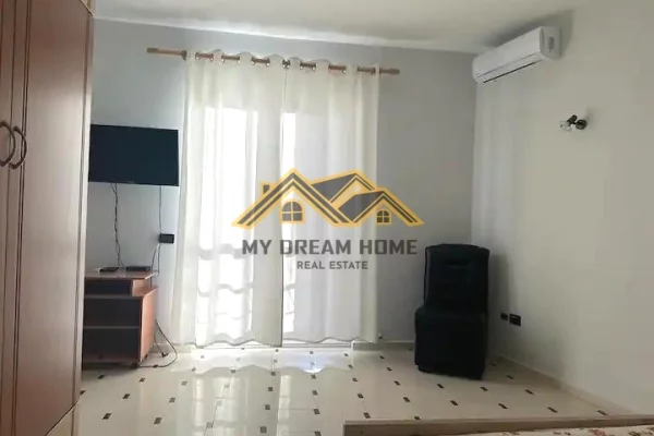 Shtepi me qera Garsoniere ne Durres - 270 Euro