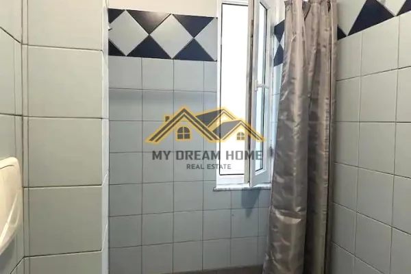 Shtepi me qera Apartament ne Durres, Garsoniere, Mobilimi E mobiluar, Pagesa 270  Euro.