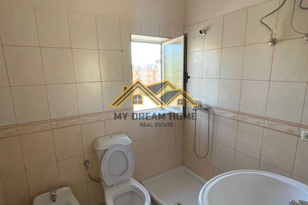 Shtepi ne shitje Garsoniere ne Durres - 65,000 Euro