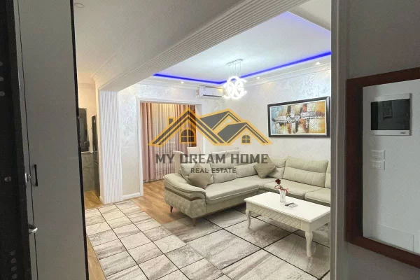 Shtepi ne shitje Apartament ne Durres, 2+1, Mobilimi E mobiluar, Pagesa 120,000  Euro.