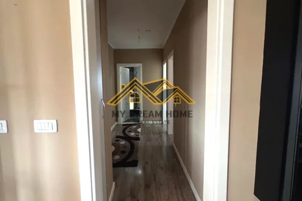 Shtepi me qera 2+1 ne Durres - 500 Euro