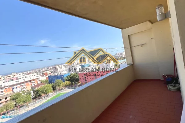 Shtepi me qera Apartament ne Durres, 2+1, Mobilimi E mobiluar, Pagesa 500  Euro.