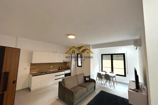 Shtepi me qera 1+1 ne Durres - 500 Euro