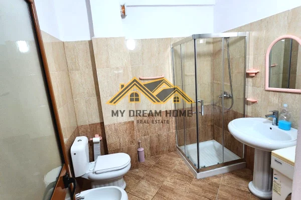 Shtepi ne shitje Apartament ne Durres, 1+1, Mobilimi E mobiluar, Pagesa 110,000  Euro.