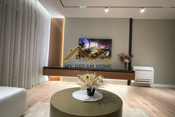 Shtepi me qera 1+1 ne Durres - 700 Euro