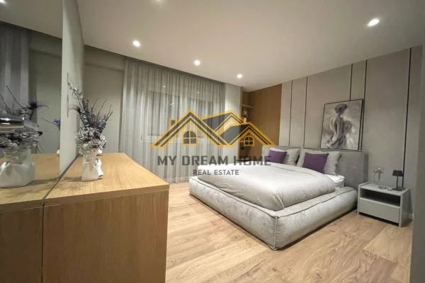 Shtepi me qera Apartament ne Durres, 1+1, Mobilimi E mobiluar, Pagesa 700  Euro.