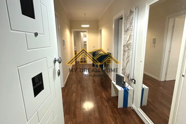 Shtepi me qera 2+1 ne Durres - 1,000 Euro