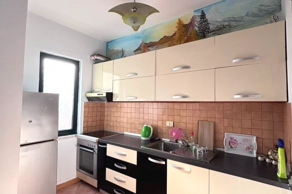 Shtepi me qera Garsoniere ne Durres - 250 Euro