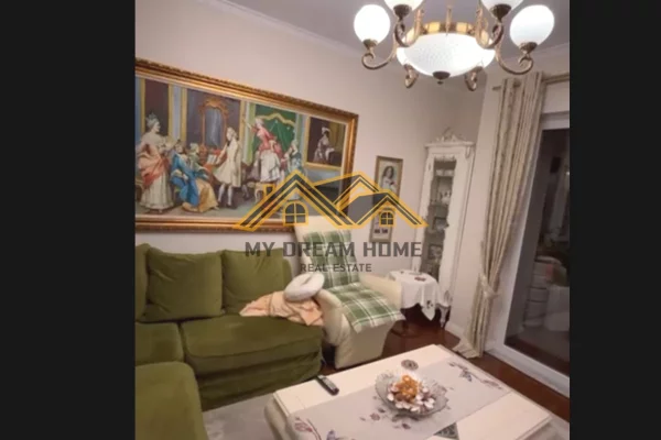 Shtepi me qera 2+1 ne Durres - 800 Euro