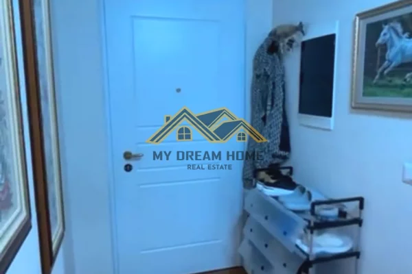 Shtepi me qera Apartament ne Durres, 2+1, Mobilimi E mobiluar, Pagesa 800  Euro.