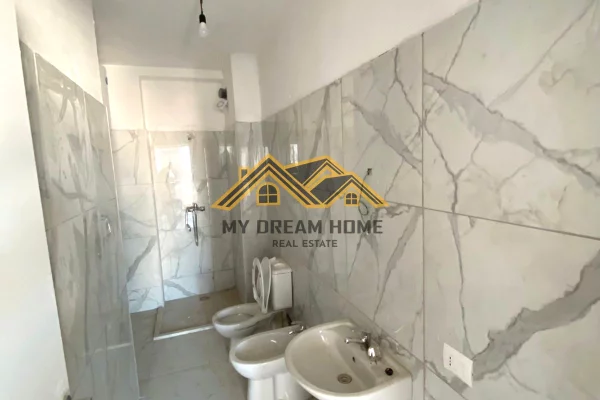 Shtepi me qera 3+1 ne Durres - 500 Euro