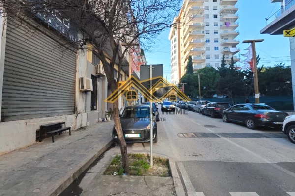 House for Sale 1+1 in Durres - 98,000 Euro