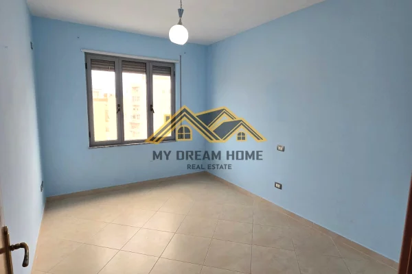 Apartment for sale in Durres 2+1, In Part