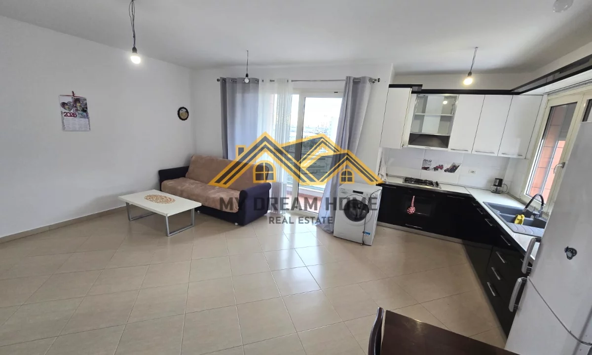 Apartment for sale in Durres 3+1, In Part