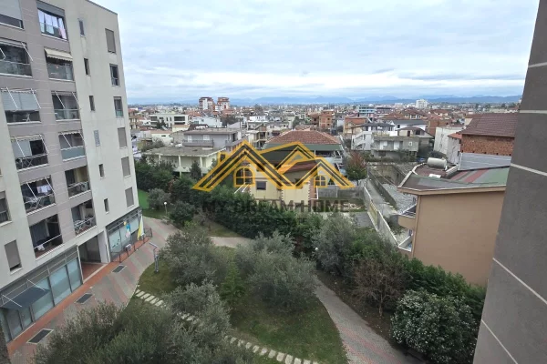 Apartment for sale in Durres 3+1, In Part