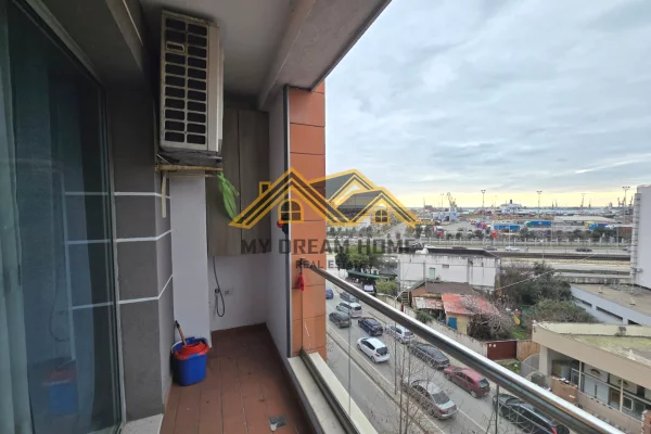 Apartment for sale in Durres 3+1, In Part