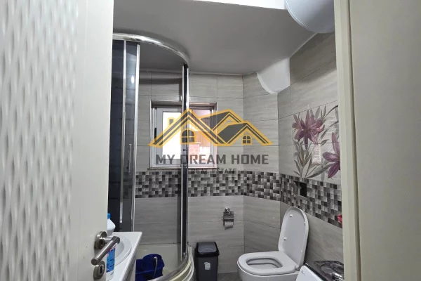 Shtepi me qera Apartament ne Durres, 2+1, Mobilimi E mobiluar, Pagesa 500  Euro.