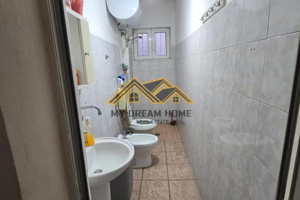 Shtepi ne shitje Shtepi Private ne Durres, 2+1, Mobilimi E mobiluar, Pagesa 78,000  Euro.