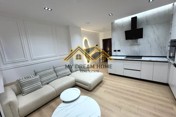 Shtepi ne shitje Apartament ne Durres, 1+1, Mobilimi E mobiluar, Pagesa 105,000  Euro.