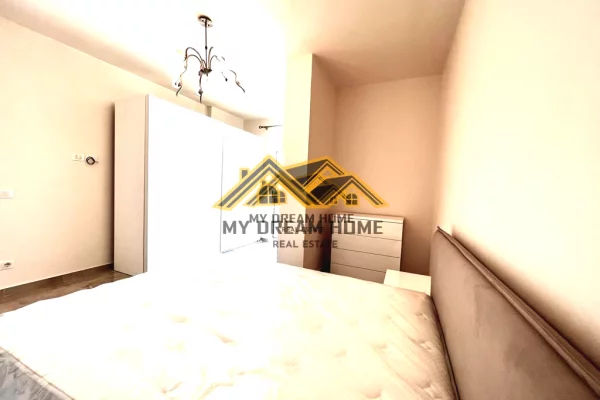 Shtepi ne shitje Apartament ne Durres, 3+1, Mobilimi E mobiluar, Pagesa 220,000  Euro.