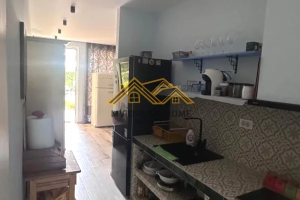 Shtepi ne shitje Apartament ne Durres, 2+1, Mobilimi E mobiluar, Pagesa 315,000  Euro.