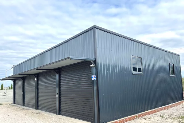 Ambient biznesi me qera 4+1 ne Durres - 600 Euro