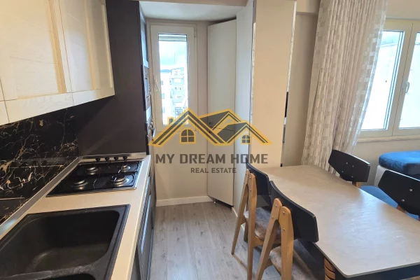 Apartament 2+1 tek Rruga e Portit ,Durres !