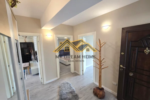 Shtepi ne shitje Apartament ne Durres, 2+1, Mobilimi E mobiluar, Pagesa 140,000  Euro.