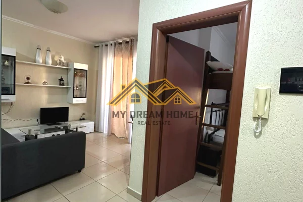 Appartamento in affitto a Durazzo 1+1, Arredato