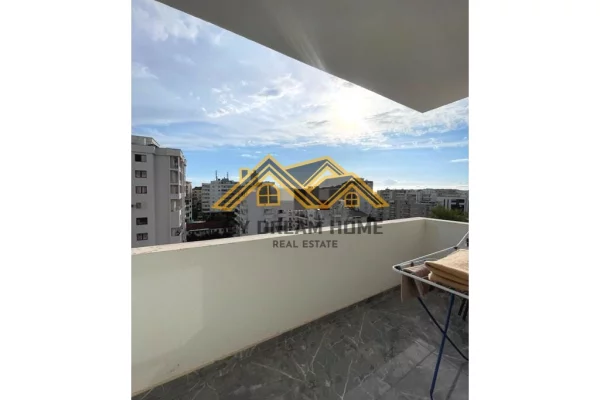 Appartamento in affitto a Durazzo 1+1, Arredato