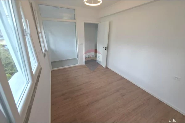 Shtepi ne shitje 1+1 ne Tirane - 102,000 Euro