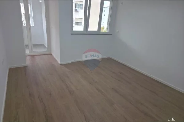 Shtepi ne shitje 1+1 ne Tirane - 102,000 Euro