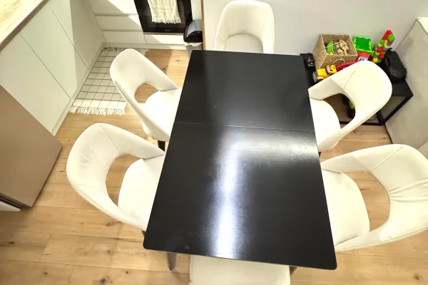 Mobili ed elettrodomestici a Tirana - 200 Euro