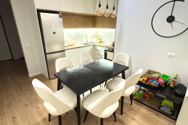 Mobili ed elettrodomestici a Tirana - 200 Euro