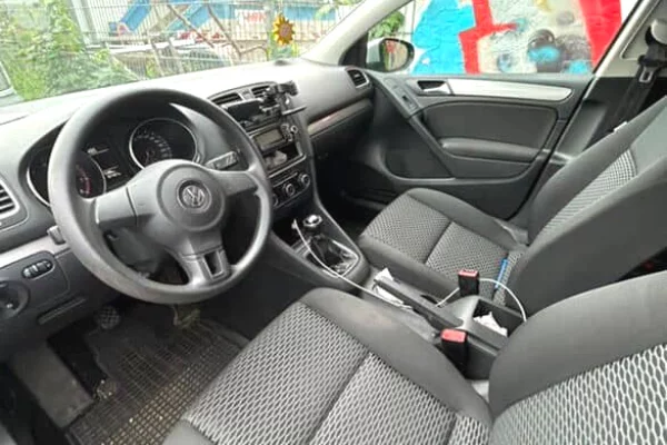 Cars for sale in Tirana - 400,000,000 Leke