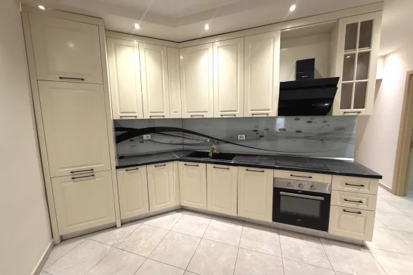 Shtepi ne shitje 2+1 ne Tirane - 155,000 Euro