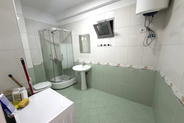Shtepi ne shitje Apartament ne Tirane, 2+1, Mobilimi E mobiluar, Pagesa 155,000  Euro.