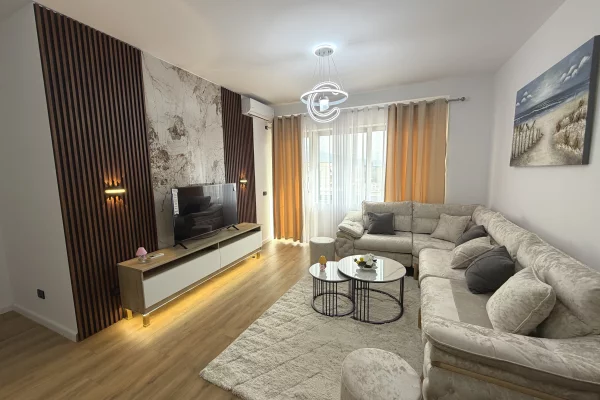 Shtepi ne shitje Apartament ne Tirane, 2+1, Mobilimi E mobiluar, Pagesa 155,000  Euro.