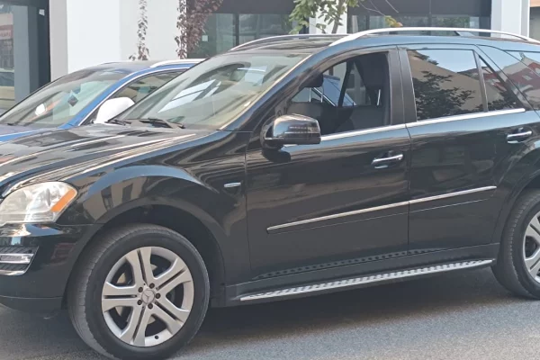 Cars for sale in Fier, Mercedes-Benz, 2011 Diesel,Kambio Automatik Payment 8,500  Euro.