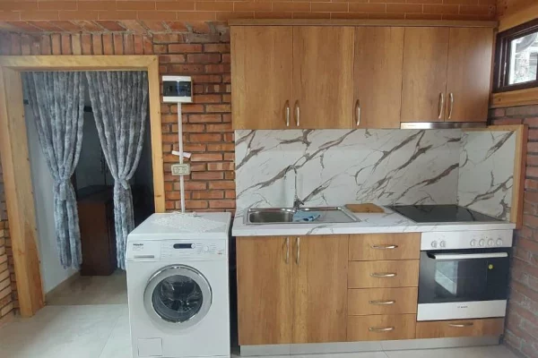 Shtepi me qera Garsoniere ne Tirane - 35,000 Leke