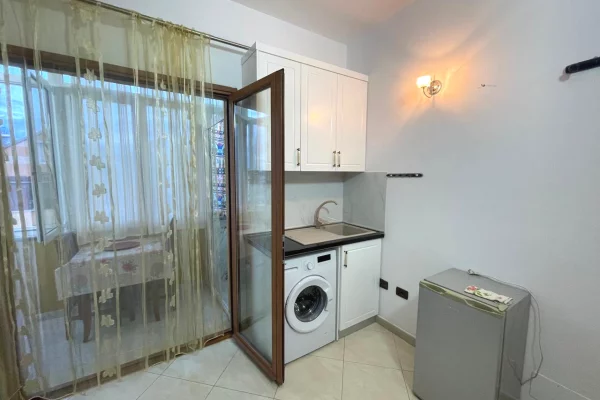 Shtepi me qera Garsoniere ne Tirane - 29,000 Leke