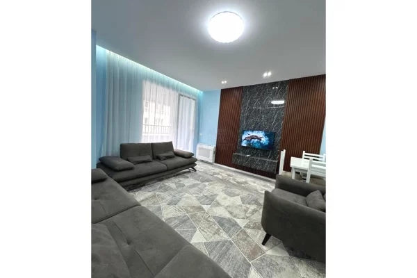 Shtepi me qera 3+1 ne Tirane - 500 Euro