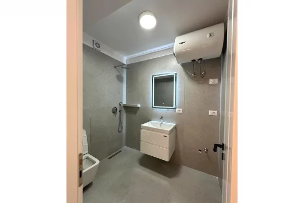 House for Sale 2+1 in Tirana - 118,000 Euro