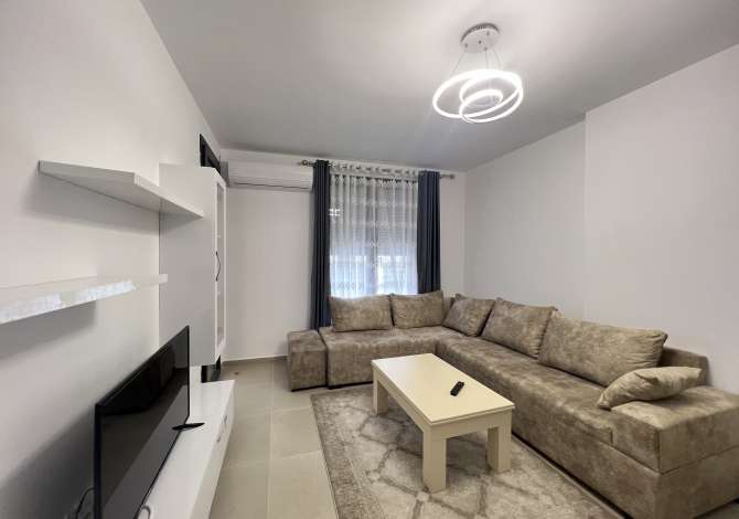 Shtepi me qera 1+1 ne Tirane - 400 Euro