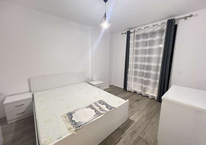 Shtepi me qera Apartament ne Tirane, 1+1, Mobilimi E mobiluar, Pagesa 400  Euro.