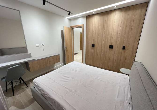 Shtepi me qera Apartament ne Tirane, 1+1, Mobilimi E mobiluar, Pagesa 450  Euro.