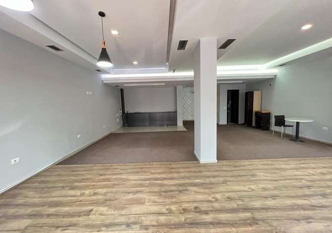 Ambient biznesi me qera 1+1 ne Tirane - 2,000 Euro
