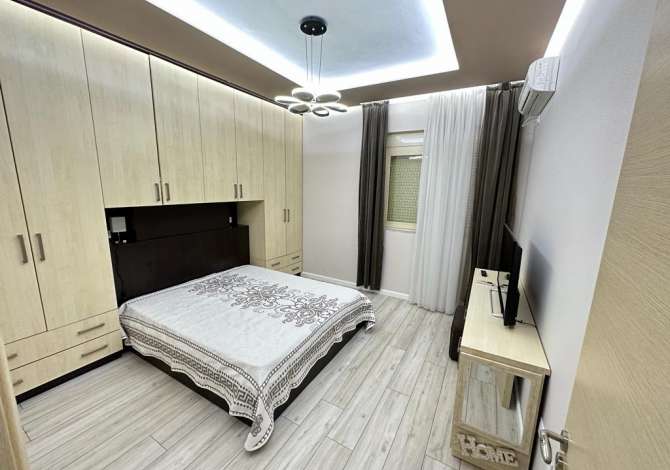 Shtepi me qera Apartament ne Tirane, 1+1, Mobilimi E mobiluar, Pagesa 500  Euro.