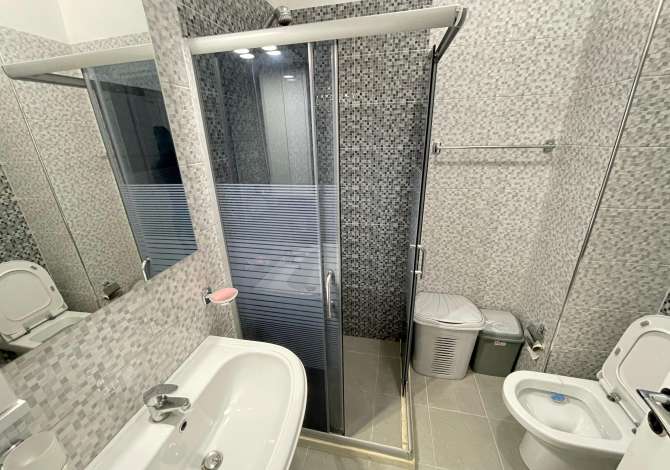 Shtepi me qera Apartament ne Tirane, 1+1, Mobilimi E mobiluar, Pagesa 500  Euro.